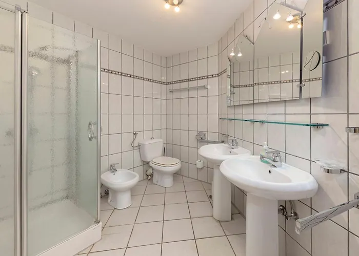 Burger Venise Hotel 3*